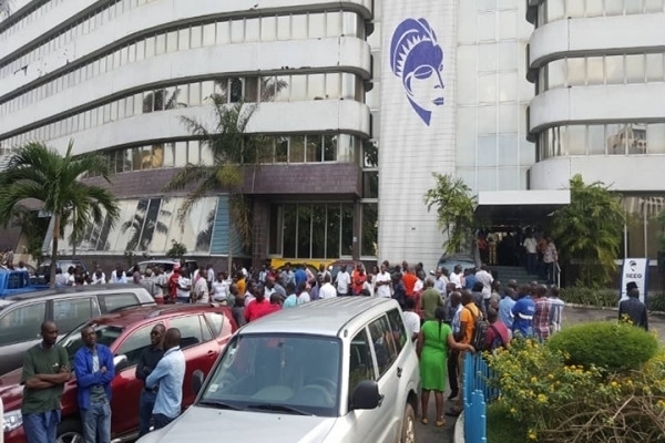 Grève du SYNTEE+ : risque de rupture aggravée d’eau et de l’électricité au Gabon