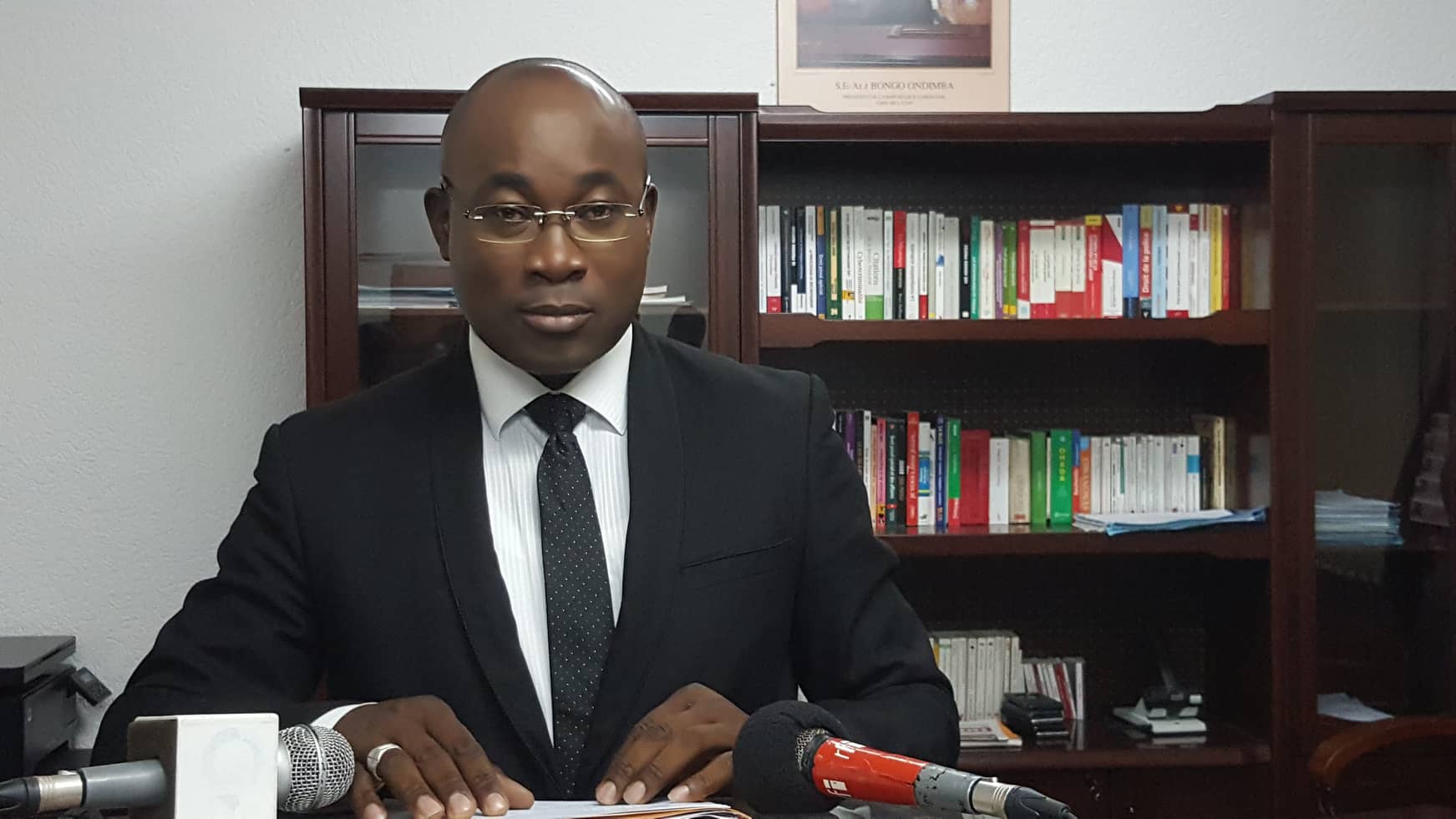 Georges Mpaga et son ONG exigent la démission du procureur de la République