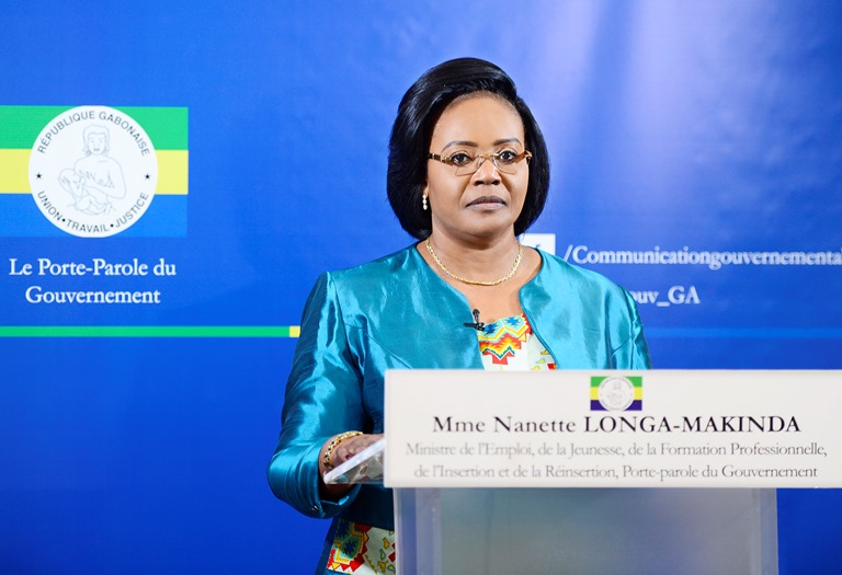 Disparition de 353 conteneurs de Kevazingo : le directeur de cabinet du ministre des forêts et le directeur général des Douanes suspendus de leurs fonctions
