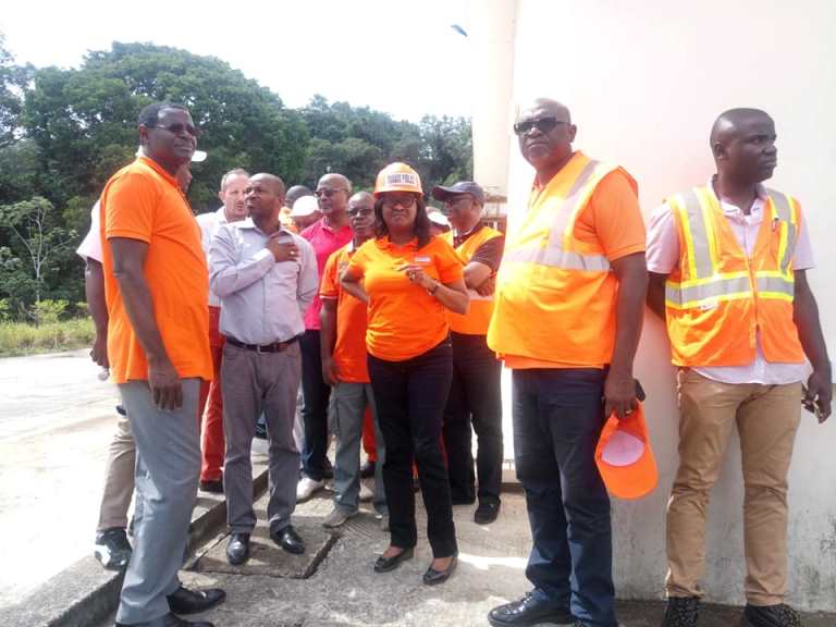 Cabale contre Yolande Nyonda : l’indignation et le soutien des agents des TP