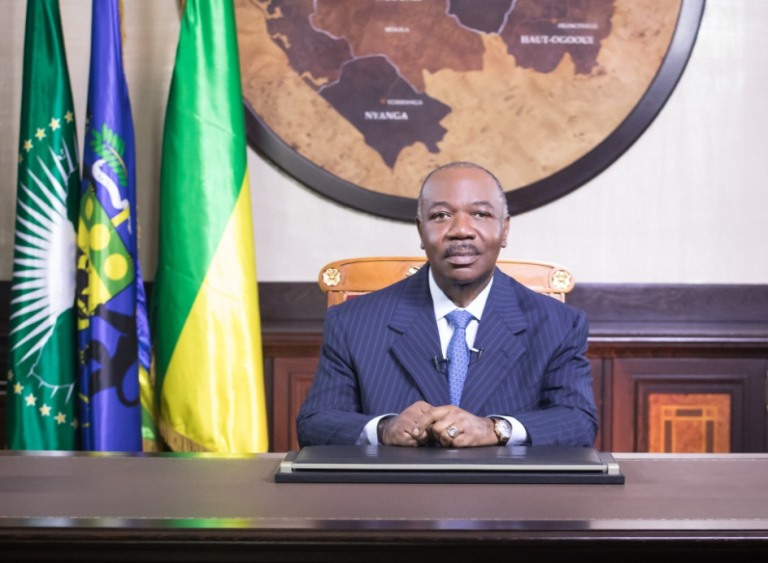 Ali Bongo dénonce le nombrilisme de ses collaborateurs