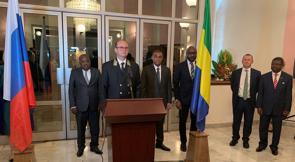 La Russie annonce son grand retour en Afrique (diplomate)
