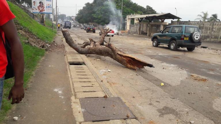 Gabon : un centre du BEPC délocalisé dans un camp de gendarmerie à Libreville
