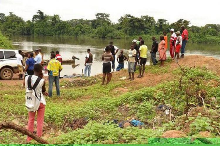 Gabon : double assassinat à Bolossoville