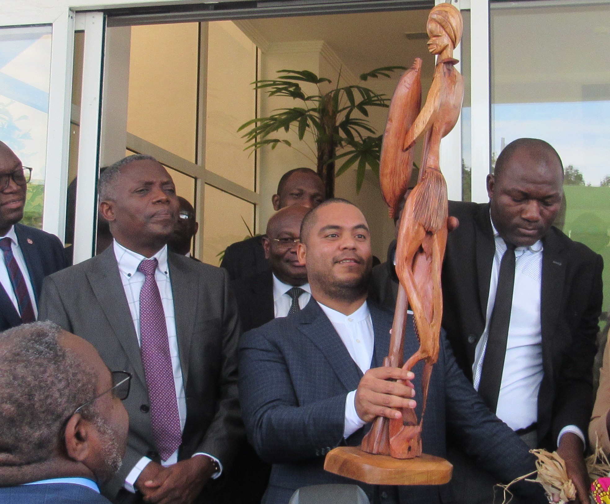 Pourquoi Patrici Tanasa Mbadinga a été promu conseiller politique d’Ali Bongo Ondimba ?
