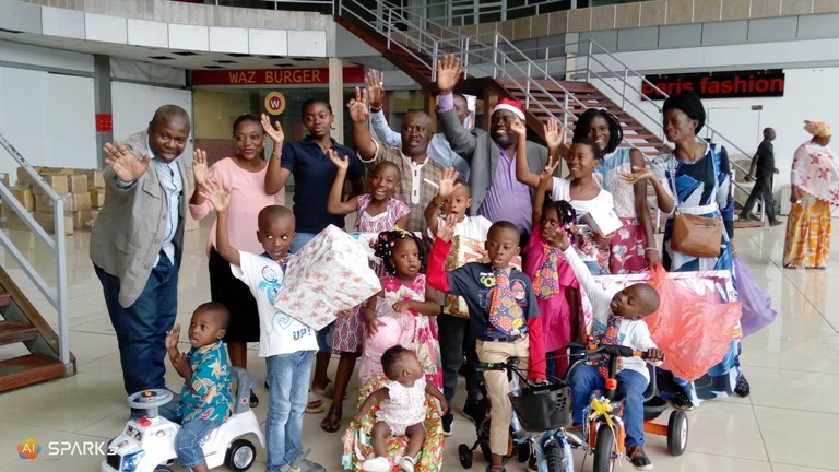 Les enfants du personnel de Gabonactu.com ont goûté à la magie de Noël