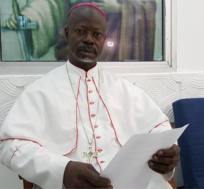 L’évêque Mathieu Madega appelle le peuple gabonais à une prise de conscience pour obtenir sa souveraineté
