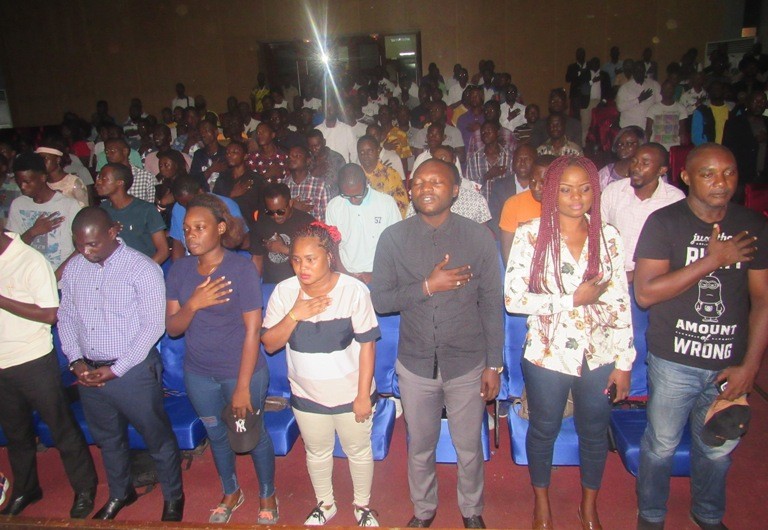 Une frange de la Jeunesse gabonaise s’interdit dorénavant d’insulter et de casser pour se faire entendre